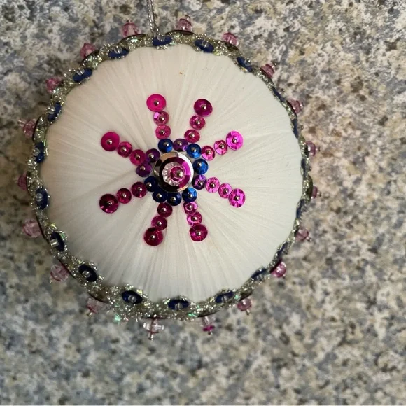 VTG, Beaded, Push Pin, Sequined, Christmas Ornaments, Handmade , Set of 3 - Picture 7 of 7